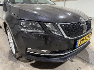 Skoda Octavia 1.0TSI 85kW Automaat  Style Business Panoramadak picture 20