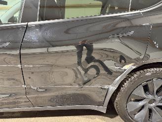 Tesla Model Y 75kWh Long Range 258kW RWD picture 27