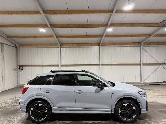 krockskadad bil auto Audi Q2 35TFSI 110kW Automaat S Edition Pano 2021/4