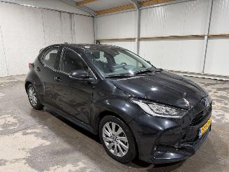 Toyota Yaris 1.5Hybrid 68kW 115 Active Automaat picture 2
