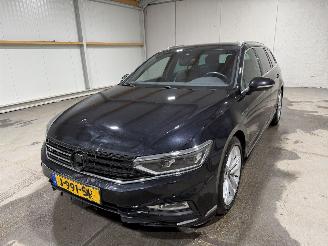 Volkswagen Passat 1.5TSI 110kW Automaat R-Line Business + picture 10