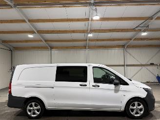 krockskadad bil bedrijf Mercedes Vito 114CDI D.C.  100kW Extra Lang  Comfort 2019/11