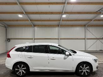 škoda osobní automobily Volvo V-60 2.4D6 158kW Automaat AWD Plug-in Hybrid Summum 2013/12