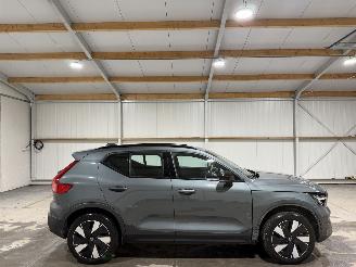 Schadeauto Volvo EX40 82kWh Extended Range 185kW Single motor Plus 2025/7