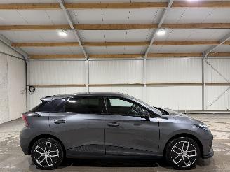 Unfallwagen MG MG4 77kWh Extended Range 180kW Trophy 2023/12