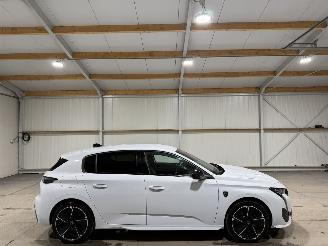 krockskadad bil auto Peugeot e-308 54kWh 115kW GT First Edition EV 2023/9
