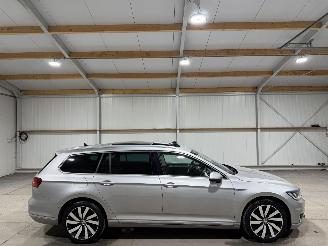 skadebil auto Volkswagen Passat GTE 1.4TSI 115kW Automaat Connected Series Plus 2016/12