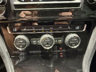 Volkswagen Golf Variant 1.6TDI 81kW Connected Series picture 19
