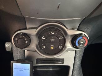 Ford Fiesta 1.25 44kW Limited Airco picture 18