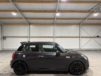 krockskadad bil auto Mini Cooper S 2.0 141kW S Chili Clima Leder 2015/6