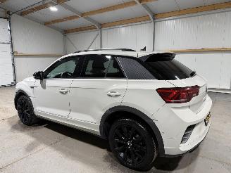 Volkswagen T-Roc 1.5TSI 110kW R-Line picture 11
