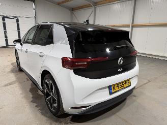 Volkswagen ID.3 58kWh 150kW First PLUS picture 12