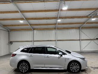 Schadeauto Toyota Corolla Touring Sports 1.8Hybrid 72kW Automaat Executive 2021/11