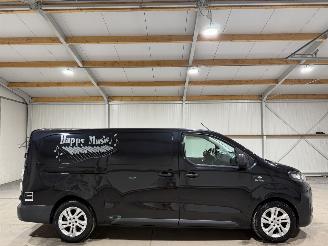 damaged commercial vehicles Opel Vivaro-e 75kWh 100kW Automaat L3H1 Edition 2022/2