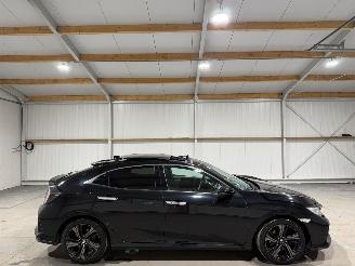 uszkodzony samochody osobowe Honda Civic 5DR 1.5i-VTEC 134kW Automaat pano Prestige 2018/5