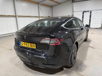 Tesla Model 3 60kWh Standard 175kW RWD Plus picture 6