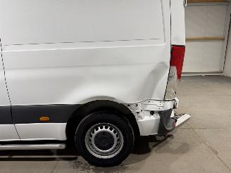 Mercedes Sprinter 211 1.9CDI 84kW L2H2 FWD picture 15