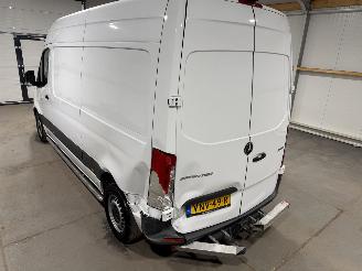 Mercedes Sprinter 211 1.9CDI 84kW L2H2 FWD picture 19