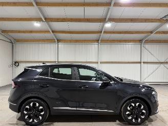 uszkodzony samochody osobowe Kia Sportage 1.6T-GDi 132kW Automaat Plug-in Hybrid AWD Dynamicline 2022/9