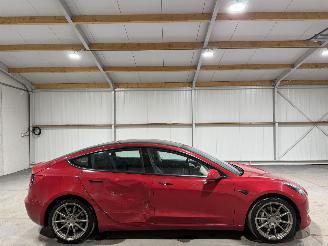 krockskadad bil auto Tesla Model 3 75kWh LongRange 258kW AWD 2019/3
