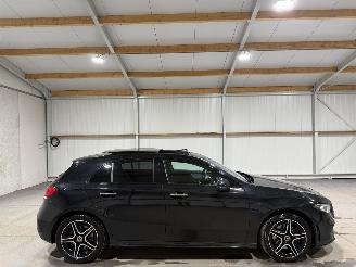 Damaged car Mercedes A-klasse 250e 118kW Automaat Pano Business Solution AMG Limited 2021/2