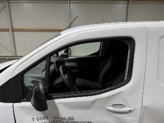 Opel Combo E 50kWh 100kW L2H1 Airco Edition picture 15
