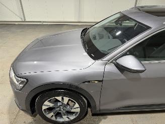 Audi E-tron 50 71kWh 230kW Quattro Luchtvering S Edition Pano picture 17