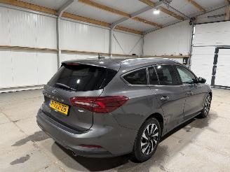 Ford Focus 1.0EcoBoost 92kW Hybrid Titanium Style picture 6