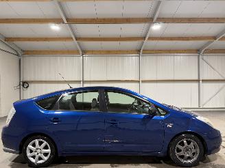 Vaurioauto  passenger cars Toyota Prius 1.5VVT-i 57kW Automaat Tech Edition 2008/5