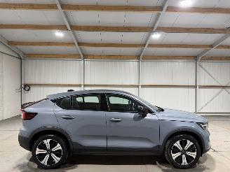 krockskadad bil auto Volvo C-40 69kWh 170kW Recharge Core 2023/5