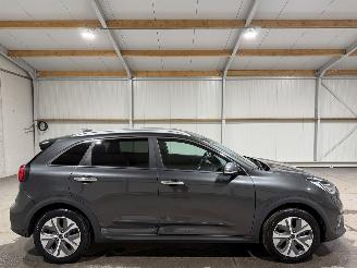 Coche accidentado Kia e-Niro 64kWh 150kW Executiveline 2021/12