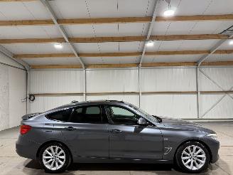 Schadeauto BMW 3-serie GT 320i 135kW Automaat Pano High Executive 2013/11