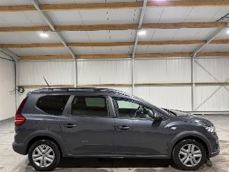 Vaurioauto  passenger cars Dacia Jogger 1.0TCE 81kW Comfort 7 Persoons 2022/6