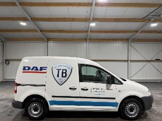 krockskadad bil bedrijf Volkswagen Caddy 2.0 SDI Airco 2009/4