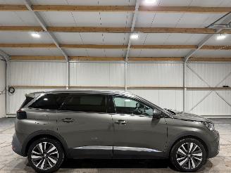 Auto incidentate Peugeot 5008 1.2 7-Persoons Blue Lease Premium Avantage 2020/5