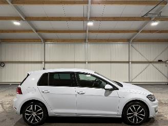Unfallwagen Volkswagen e-Golf E-Golf 36kWh 100KW 2018/4