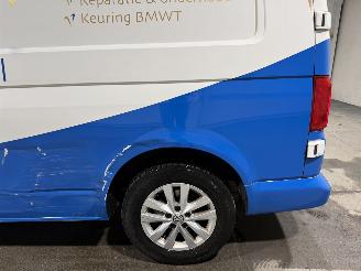 Volkswagen Transporter 2.0TDI 110kW Automaat L2 Highline picture 18