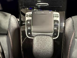 Mercedes Cla-klasse 200 120kW Automaat Business Solution AMG picture 36