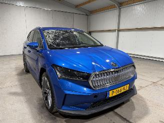Skoda Enyaq 80kWh 150kW iV80 picture 3