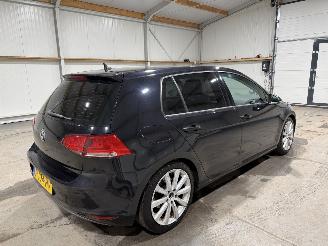 Volkswagen Golf 1.4TSI 103kW ACT Highline picture 5