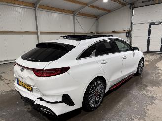 Kia Proceed 1.6T-GDI 150kW Automaat GT Pano picture 5