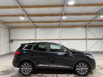skadebil auto Renault Kadjar 1.2TCE 96kW Camera Clima BOSE 2016/1