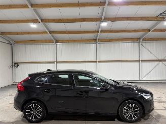 Unfallwagen Volvo V-40 1.5T2 90kW Automaat Momentum 2016/6