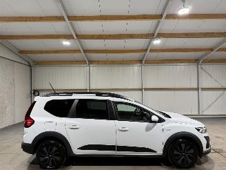 Schadeauto Dacia Jogger 1.0TCI 81kW  7-Persoons   Expression 2025/4