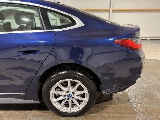 BMW i4 84kWh 250kW Edrive40 High Executive Luchtvering picture 28