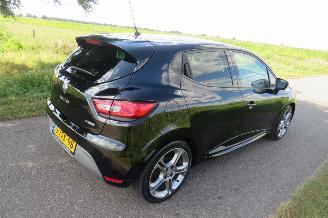 Damaged car Renault Clio 1.2 GT Automaat 120pk 170.000km Sport vol optie 2014 Navie Camer Sportstoelen 2014/7