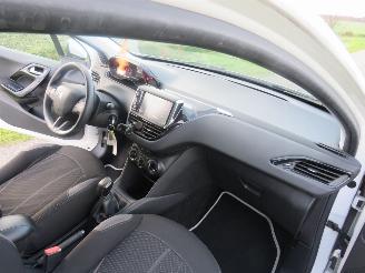 Peugeot 208 1.2 VTI 5drs Active Airco Navie   2013  Active Style picture 5