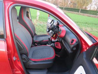 Renault Twingo 1.0  71pk  SCe 5Drs Dynamique 2015 Airco topstaat picture 4