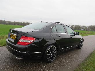 Mercedes C-klasse 280 3.0 6 Cilinder  231pk  Automaat 173.000km navigatie  [ nieuwstaat picture 1