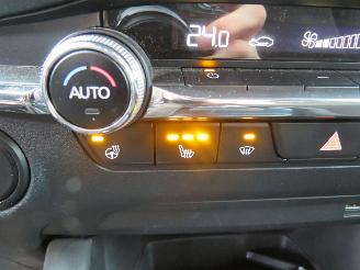 Mazda 3 2.0e Sky Activ 180pk Hybrid Electrich /Benzine 180 Comfort Met Bose 2020 [ topstaat picture 19